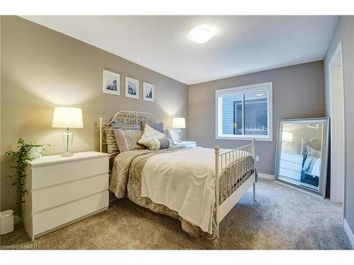 39 Broadacre Drive, Kitchener, ON - Indoor Photo Showing Bathroom