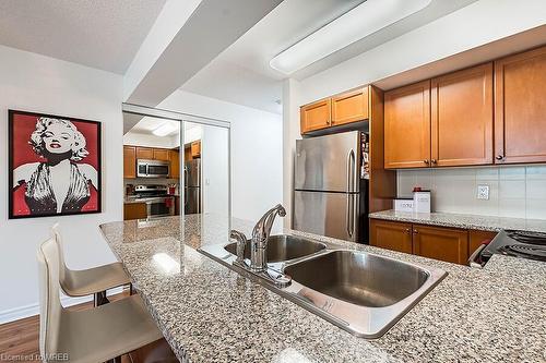 1703-335 Rathburn Road W, Mississauga, ON - Indoor Photo Showing Kitchen With Double Sink