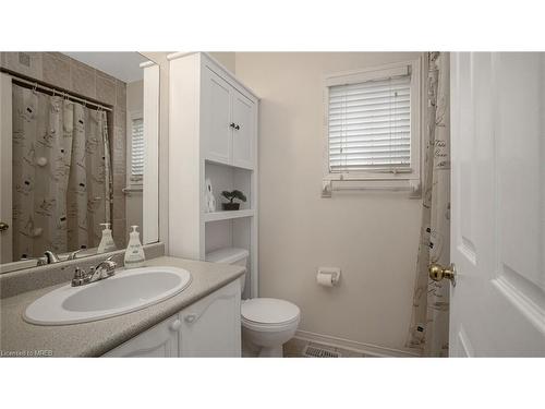12 Herkes Drive, Brampton, ON - Indoor Photo Showing Bathroom