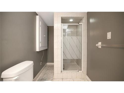 12 Herkes Drive, Brampton, ON - Indoor Photo Showing Bathroom