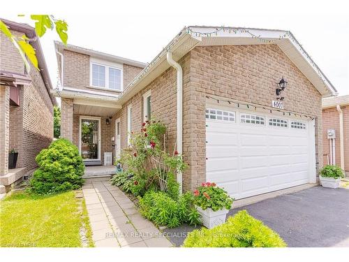 4007 Chicory Court, Mississauga, ON - Outdoor With Facade