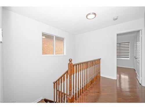 3120 Wrigglesworth Crescent, Mississauga, ON - Indoor Photo Showing Other Room