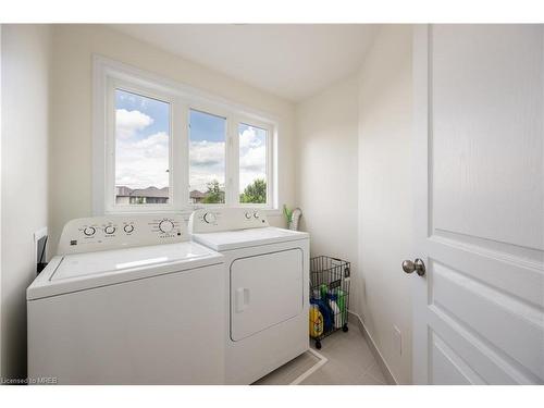 632 Bridleglen Crescent Crescent, Ottawa, ON - Indoor Photo Showing Bathroom