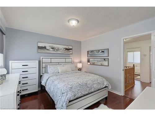 41-6060 Snowy Owl Crescent, Mississauga, ON - Indoor Photo Showing Bedroom