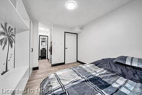 113-120 Bell Farm Road, Barrie, ON - Indoor Photo Showing Bedroom
