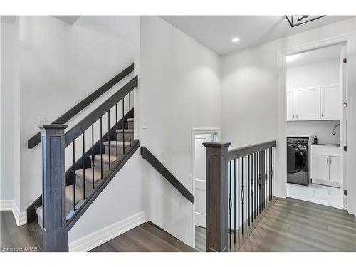 937 Lennon Way, London, ON - Indoor Photo Showing Bedroom