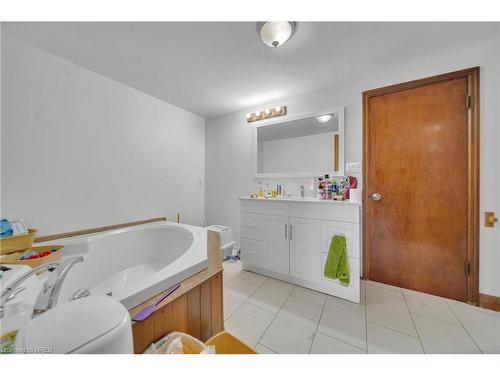 475461 County Road 11 Road, Amaranth, ON - Indoor Photo Showing Bathroom
