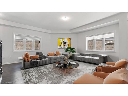 19 Mears Road Road, Paris, ON - Indoor Photo Showing Living Room