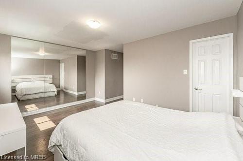 12 Hayloft Court, Brampton, ON - Indoor Photo Showing Bedroom