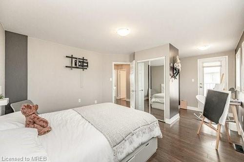 12 Hayloft Court, Brampton, ON - Indoor Photo Showing Bedroom