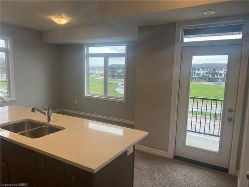 122 Oat Lane, Kitchener, ON - Indoor Photo Showing Kitchen With Double Sink