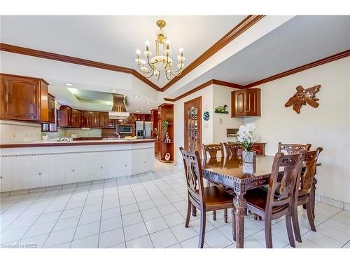 1 Farmer'S Lane, Bolton, ON - Indoor Photo Showing Dining Room