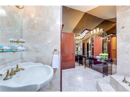 1 Farmer'S Lane, Bolton, ON - Indoor Photo Showing Bathroom