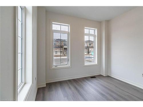 68 Gledhill Crescent, Cambridge, ON - Indoor Photo Showing Other Room