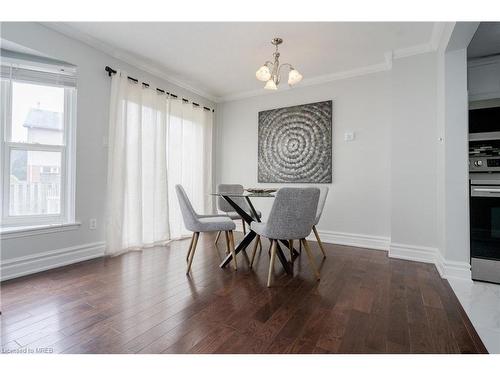 16 Mullis Crescent, Brampton, ON - Indoor Photo Showing Dining Room