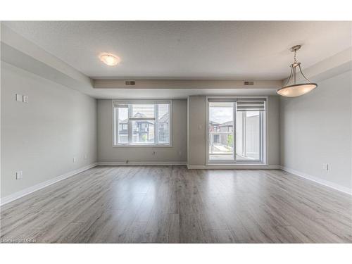 17 Valencia Avenue, Kitchener, ON - Indoor Photo Showing Other Room