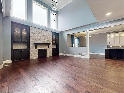 300 Deerfoot Trail, Waterloo, ON - Indoor Photo Showing Other Room With Fireplace