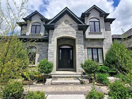 300 Deerfoot Trail, Waterloo, ON - Outdoor With Facade