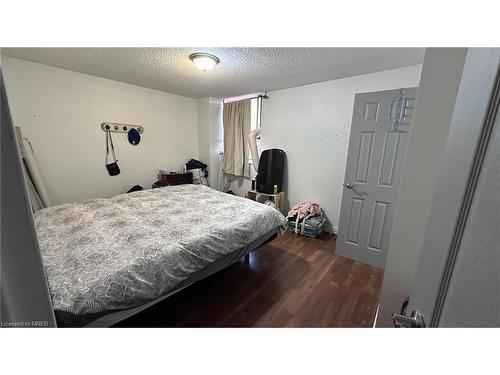 1213-1625 Bloor Street, Mississauga, ON - Indoor Photo Showing Bedroom