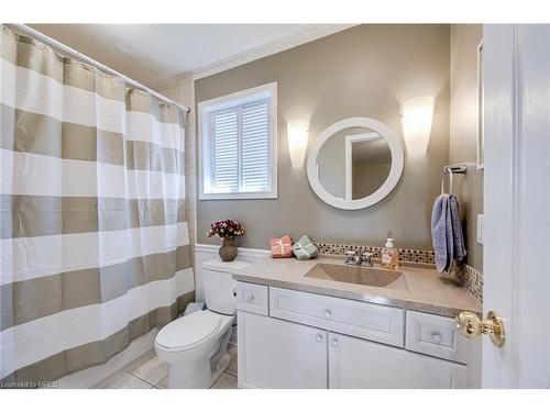 7 Springhurst Avenue, Brampton, ON - Indoor Photo Showing Bathroom