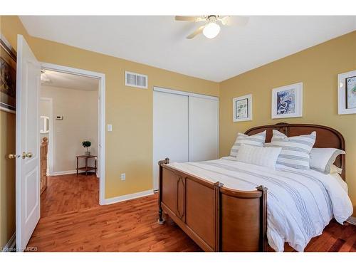 7 Springhurst Avenue, Brampton, ON - Indoor Photo Showing Bedroom