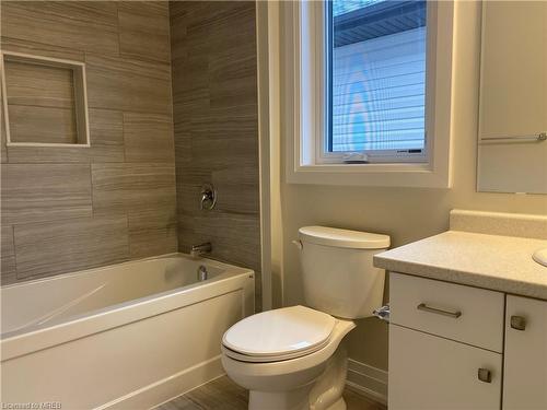 153 Ian Ormston Drive, Kitchener, ON - Indoor Photo Showing Bathroom