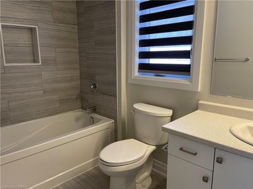 153 Ian Ormston Drive, Kitchener, ON - Indoor Photo Showing Bathroom