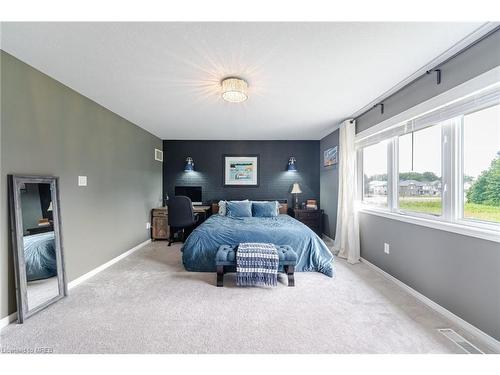 8769 Dogwood Crescent Crescent, Niagara Falls, ON - Indoor Photo Showing Bedroom