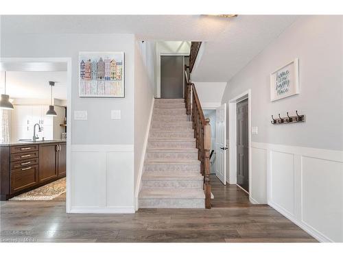 8769 Dogwood Crescent Crescent, Niagara Falls, ON - Indoor Photo Showing Other Room