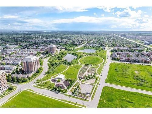 11-51 Hays Boulevard, Oakville, ON - Outdoor With View