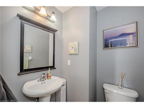 47 Glenashton Drive, Oakville, ON - Indoor Photo Showing Bathroom