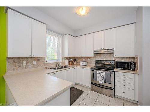 47 Glenashton Drive, Oakville, ON - Indoor Photo Showing Kitchen With Double Sink