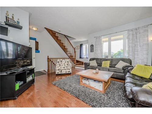 47 Glenashton Drive, Oakville, ON - Indoor Photo Showing Living Room