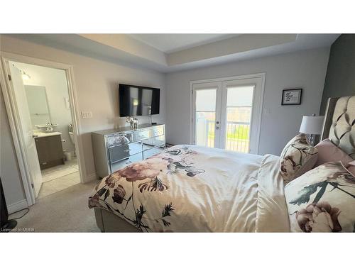 92 Oakmore Lane, Brampton, ON - Indoor Photo Showing Bedroom