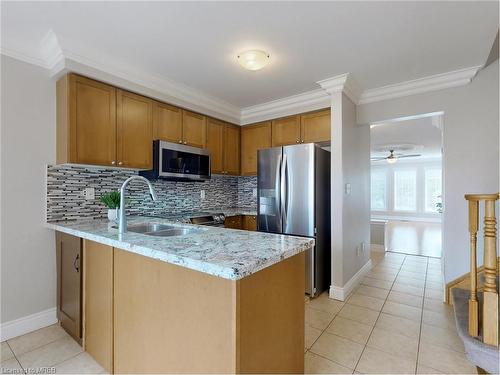 3064 Stornoway Circle, Oakville, ON - Indoor Photo Showing Kitchen With Double Sink