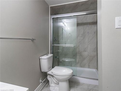 20 Idol Road, Brampton, ON - Indoor Photo Showing Bathroom