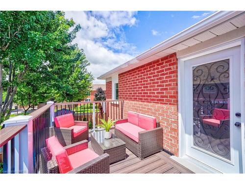 6820 Dillingwood Drive, Mississauga, ON - Outdoor With Deck Patio Veranda With Exterior