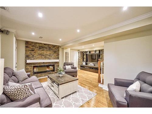 6820 Dillingwood Drive, Mississauga, ON - Indoor Photo Showing Living Room With Fireplace