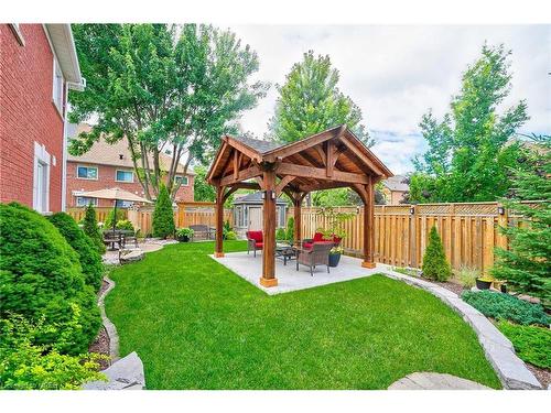 6820 Dillingwood Drive, Mississauga, ON - Outdoor With Backyard