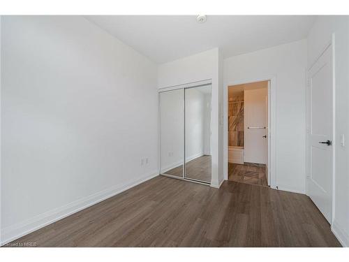 309-50 George Butchart Drive, Toronto, ON - Indoor Photo Showing Other Room