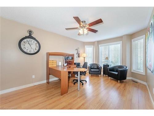 125 Ferndale Drive, Barrie, ON - Indoor