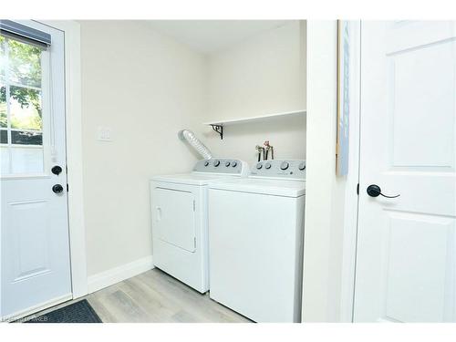 1786 St Johns Road, Innisfil, ON - Indoor Photo Showing Laundry Room