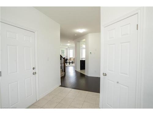 58 Beauchamp Drive, Cambridge, ON - Indoor Photo Showing Other Room