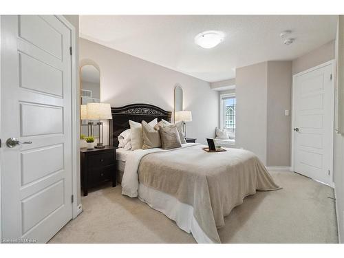 3061 Mistletoe Gardens, Oakville, ON - Indoor Photo Showing Bedroom