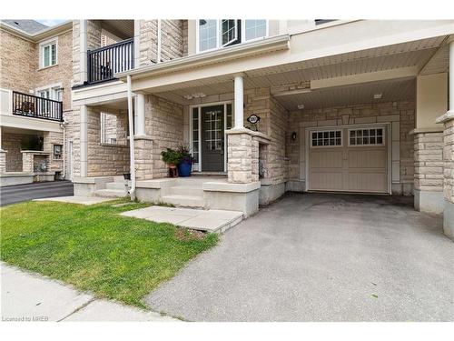 3061 Mistletoe Gardens, Oakville, ON - Outdoor