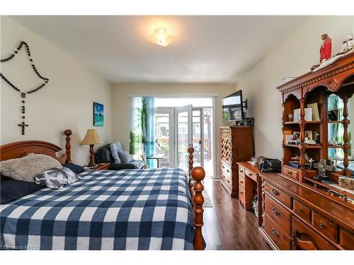 48 Allegra Drive, Wasaga Beach, ON - Indoor Photo Showing Bedroom