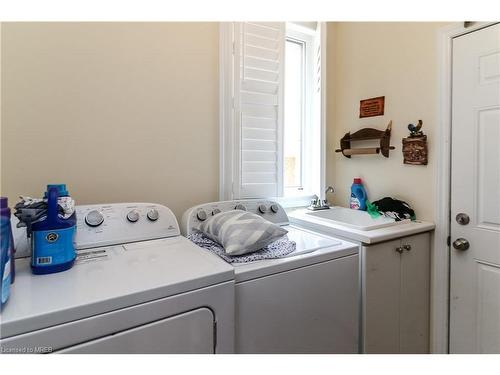 48 Allegra Drive, Wasaga Beach, ON - Indoor Photo Showing Laundry Room