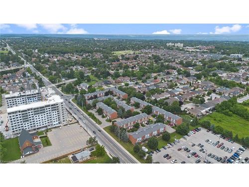 65-72 Stone Church Road W, Hamilton, ON - Outdoor With View