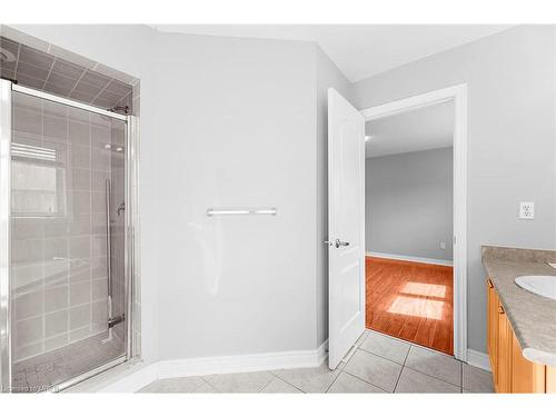 31 Blue Diamond Drive, Brampton, ON - Indoor Photo Showing Bathroom