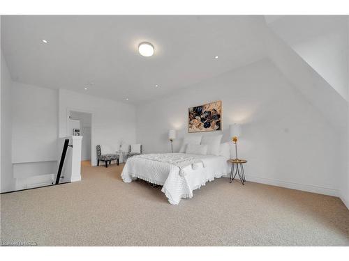 20 Lunar Crescent, Mississauga, ON - Indoor Photo Showing Bedroom